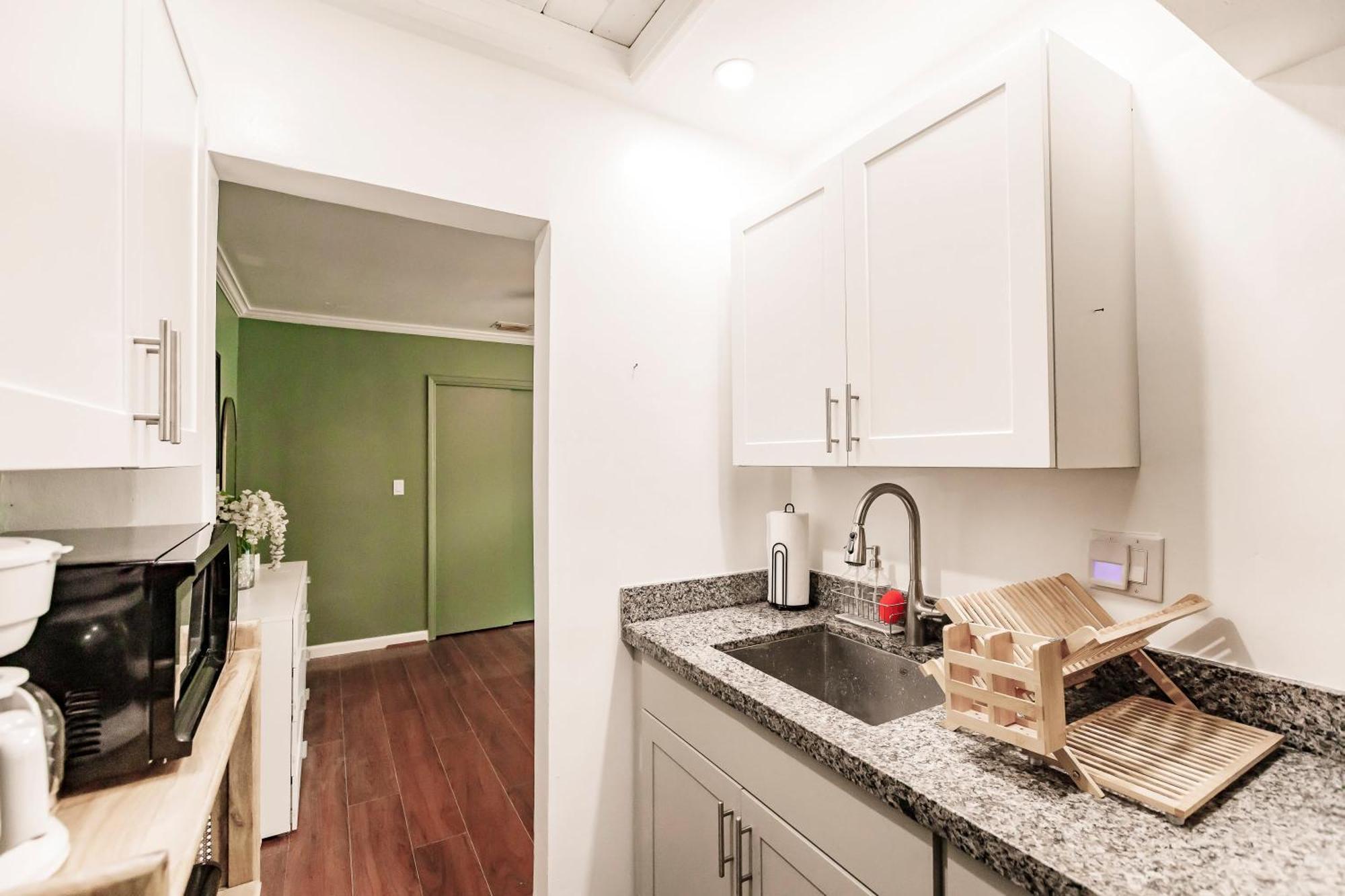 Bnb Hyperion - Updated 1B1B Hideaway - Sleeps 3 Hollywood Esterno foto